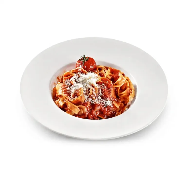Spaghetti pollo e pomodoro